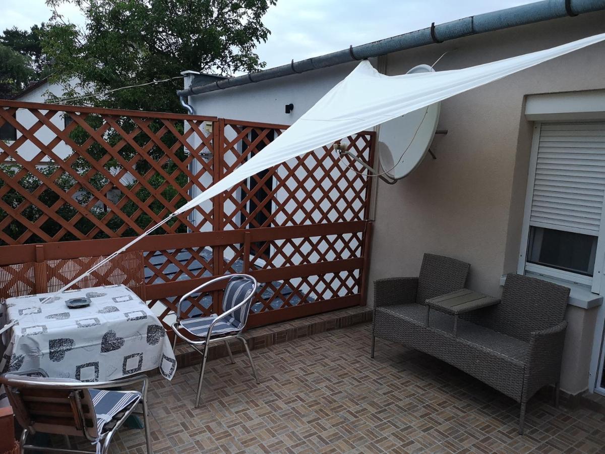 Bodnar Apartman Siofok Luaran gambar